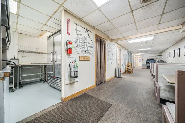 115 W MAIN ST, Winneconne, WI 54986