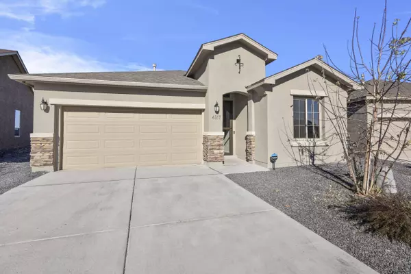 4317 CROWNED EAGLE LOOP NE, Rio Rancho, NM 87144