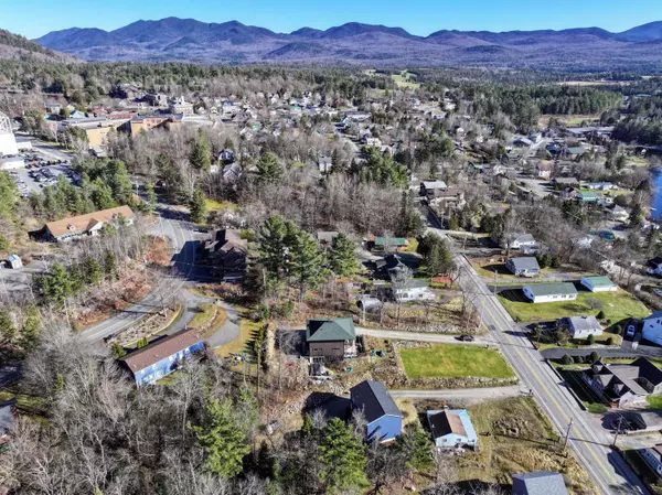 79 McKinley ST, Lake Placid, NY 12946