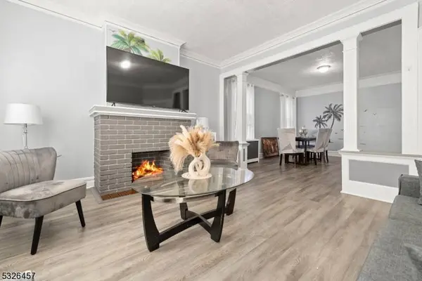 430 N 7th St, Newark City, NJ 07107