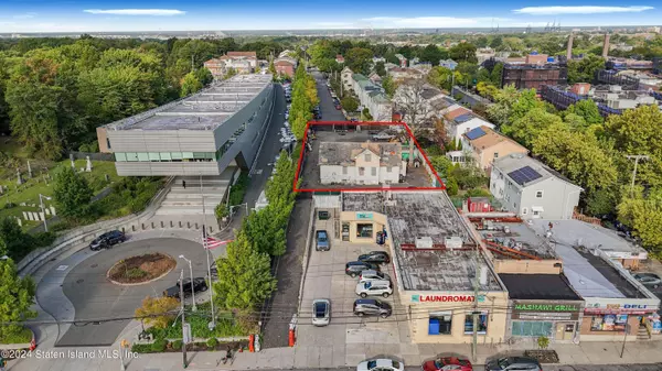 964 Richmond AVE, Staten Island, NY 10314