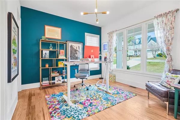 1272 Hayes DR SE, Smyrna, GA 30080