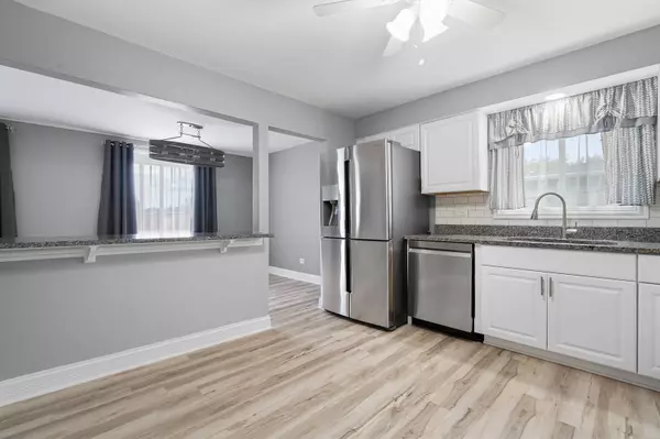 5032 W 122nd Street #1B, Alsip, IL 60803