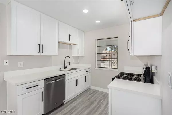 3115 La Mesa Drive, Henderson, NV 89014