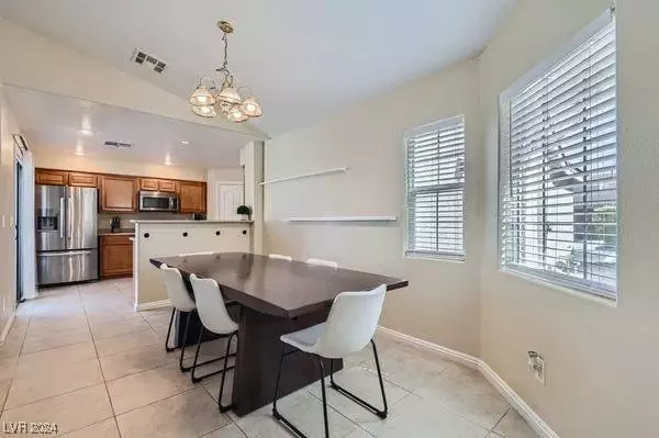 10407 Madagascar Palm Street, Las Vegas, NV 89141