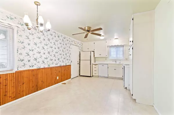 4445 Livingston WAY, Sacramento, CA 95823