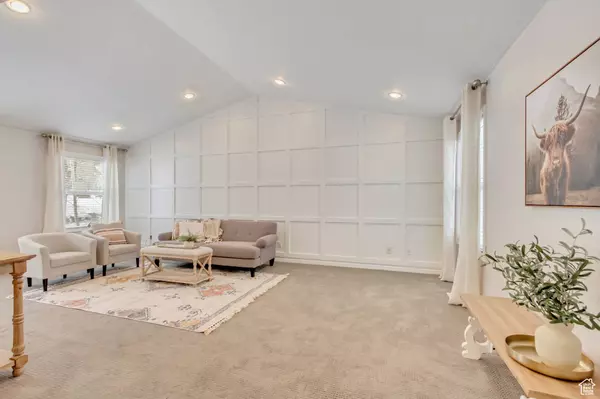 381 N ALPENHOF LN, Midway, UT 84049