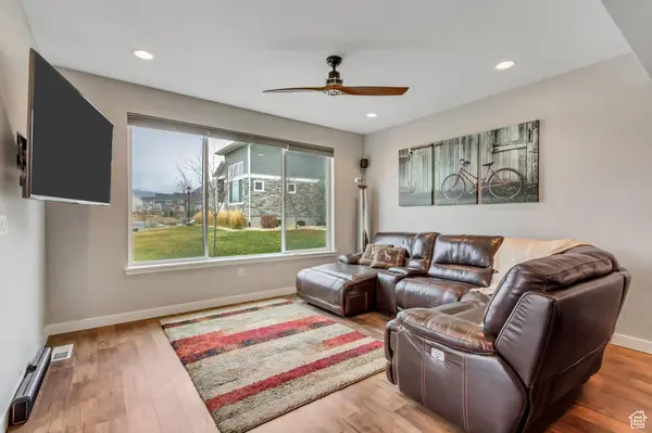 15433 S NAVY TRAILS LN, Bluffdale, UT 84065