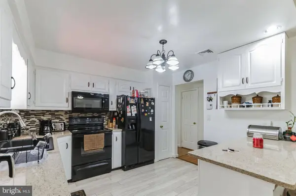 614 METZGAR RD, East Stroudsburg, PA 18301