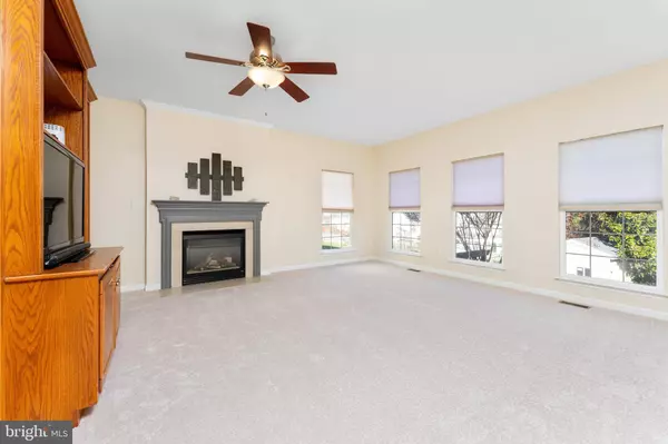 9413 SONIA CT, Manassas Park, VA 20111