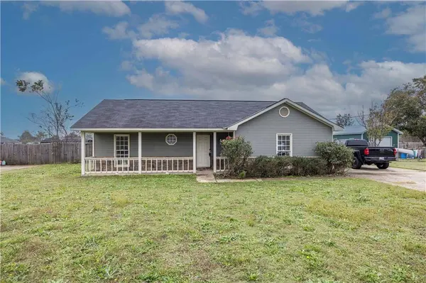 126 Owens RD, Fort Mitchell, AL 36856