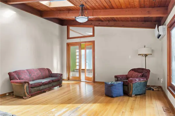 370 Armson Rd, Gabriola Island, BC V0R 1X1