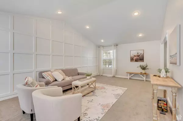 381 N ALPENHOF LN, Midway, UT 84049