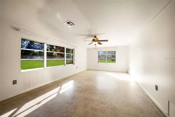 3959 FUSSELL RD, Bowling Green, FL 33834