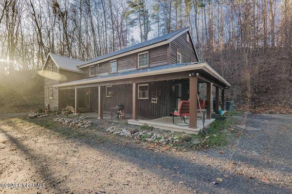 125 Court Street, Fonda, NY 12068