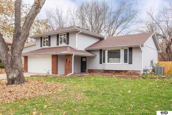 3004 Leawood Drive, Bellevue, NE 68123