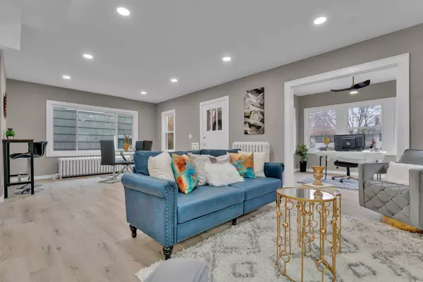 4644 Lyndale AVE S, Minneapolis, MN 55419