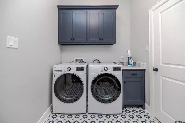 7259 Rolling Acres Pl., Tyler, TX 75707