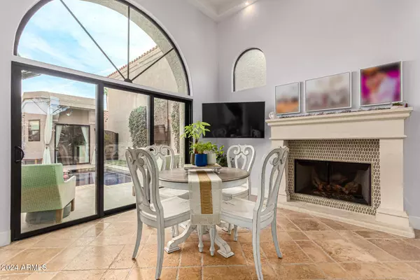 7518 N VIA DE LA SIESTA --, Scottsdale, AZ 85258