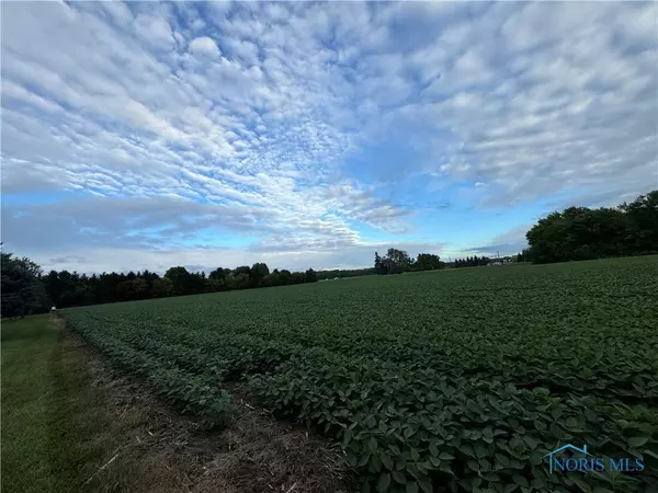 3120 Murd RD, Sylvania, OH 43560