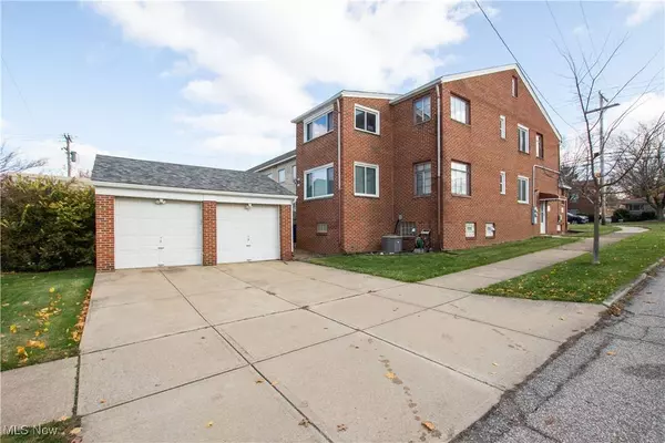 3422 Warren RD, Cleveland, OH 44111