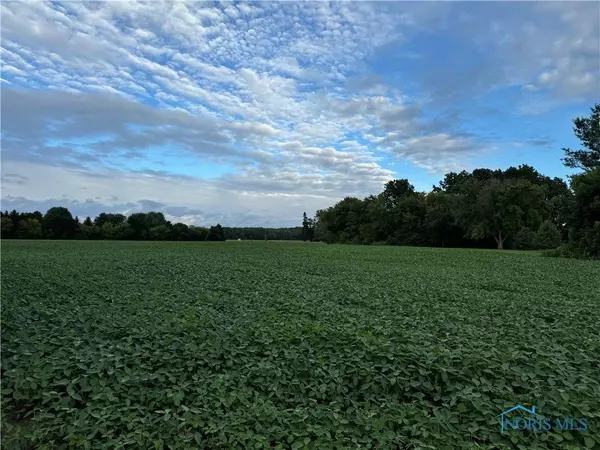 3120 Murd RD, Sylvania, OH 43560