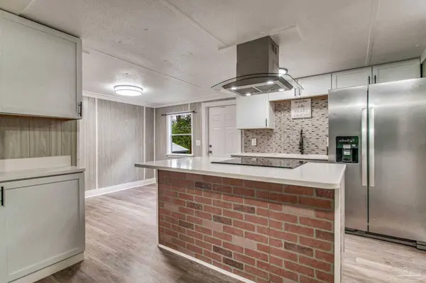 3729 Legend Creek Dr, Pace, FL 32571