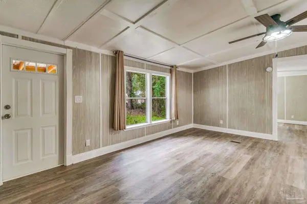 3729 Legend Creek Dr, Pace, FL 32571