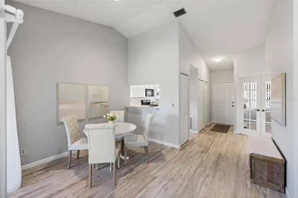 3015 SEAWIND CIR #12A, Venice, FL 34293