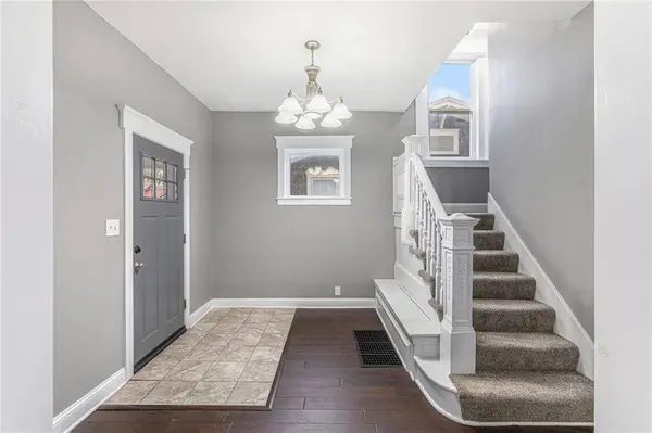 4409 Wyoming ST, Kansas City, MO 64111