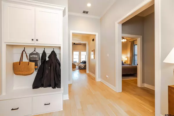 7259 Rolling Acres Pl., Tyler, TX 75707