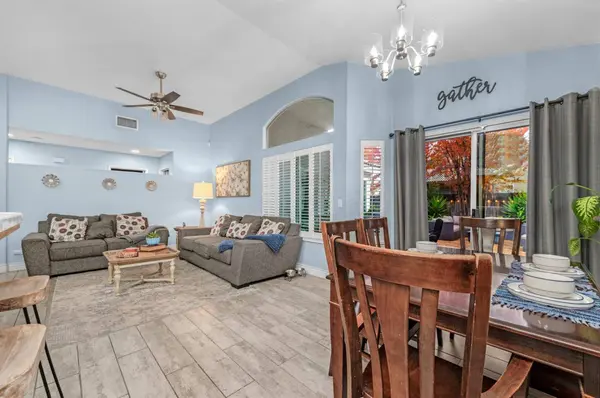 5910 W Parr Avenue, Fresno, CA 93722