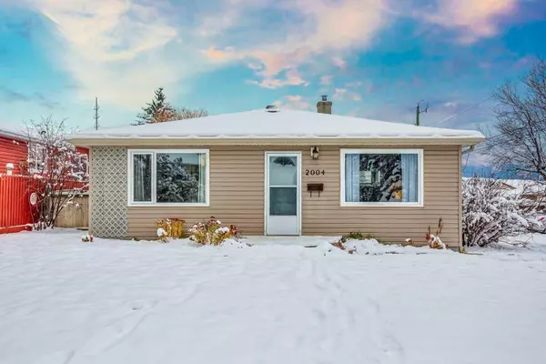 2004 52 ST NW, Calgary, AB T3B 1C4