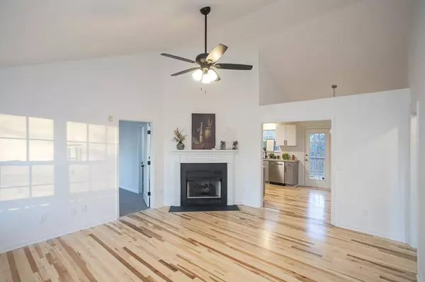 721 Charlie Gann Rd, Old Hickory, TN 37138