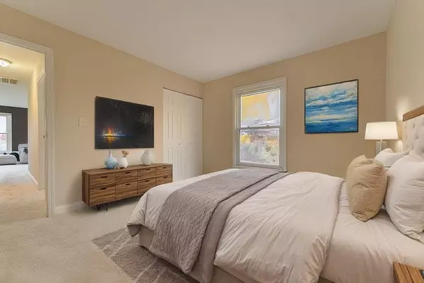 208 Manor DR #A, New Lenox, IL 60451