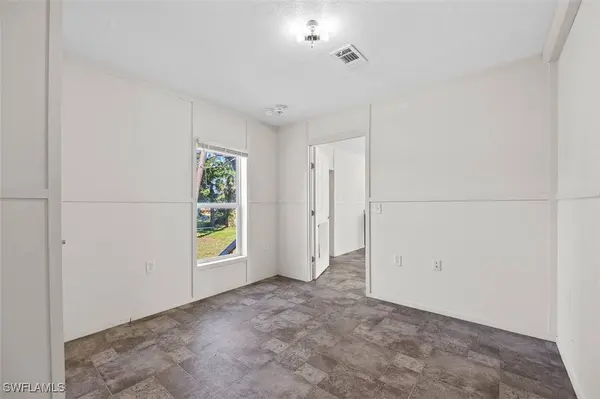 2244 Bahia LN, North Fort Myers, FL 33917