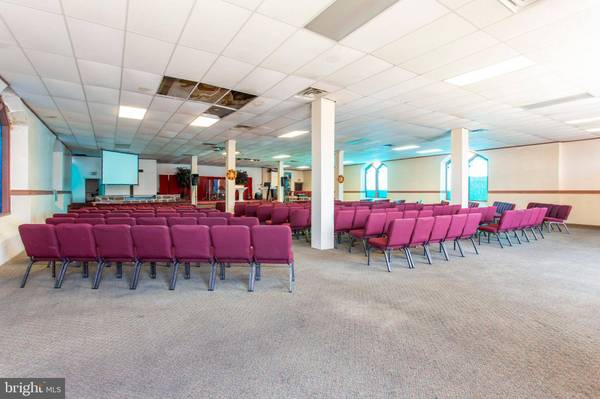 2017-23 E ALLEGHENY AVE, Philadelphia, PA 19134