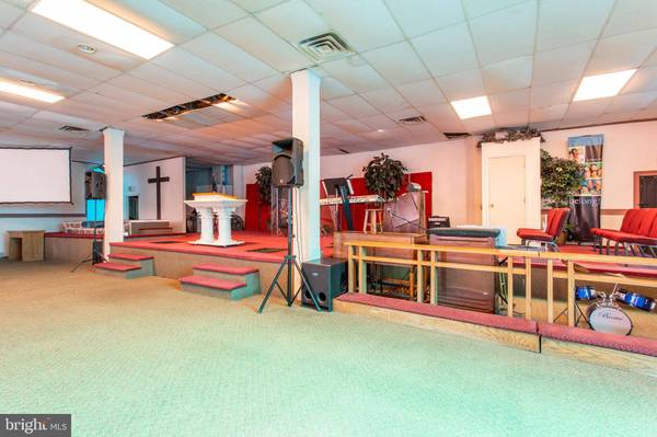 2017-23 E ALLEGHENY AVE, Philadelphia, PA 19134