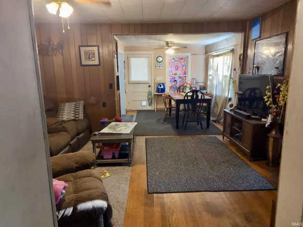 3202 N 300 E, Rolling Prairie, IN 46371-9519