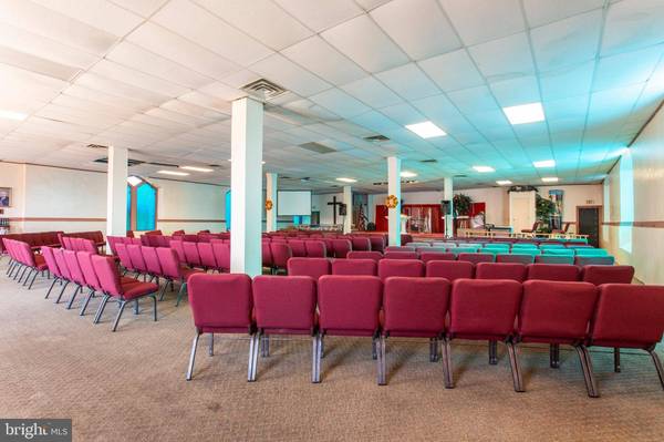 2017-23 E ALLEGHENY AVE, Philadelphia, PA 19134