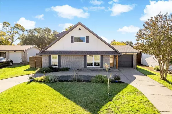 909 Greenbriar Lane, Richardson, TX 75080