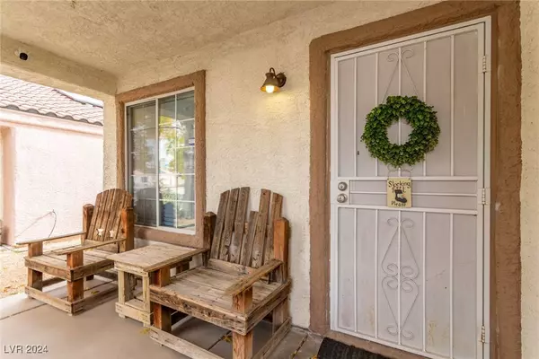 725 Moonlight Mesa Drive, Henderson, NV 89011