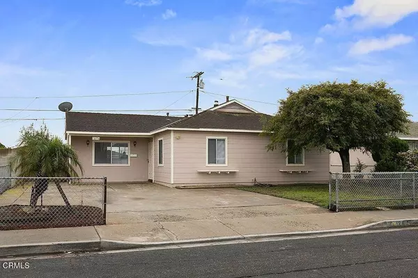 1324 W Cedar ST, Oxnard, CA 93033