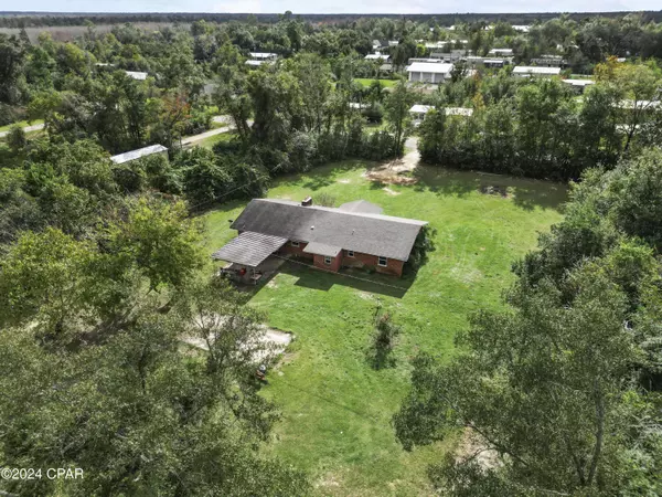 20742 Magnolia ST, Blountstown, FL 32424