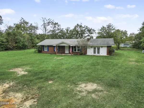 20742 Magnolia ST, Blountstown, FL 32424