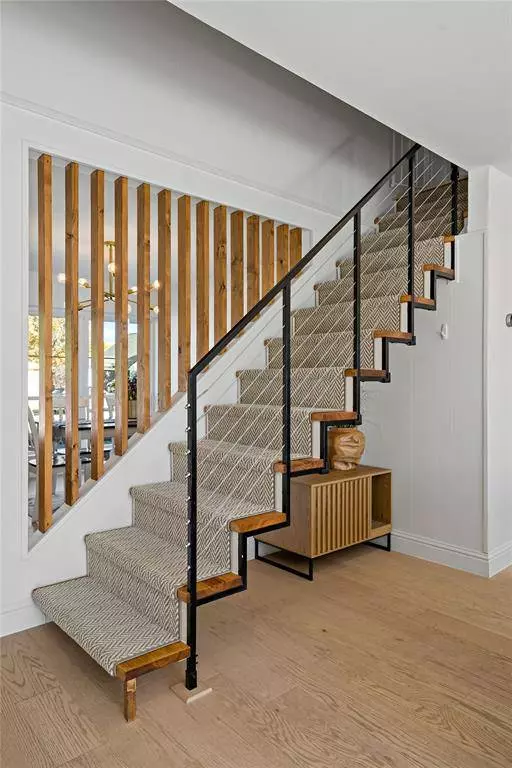 909 Greenbriar Lane, Richardson, TX 75080