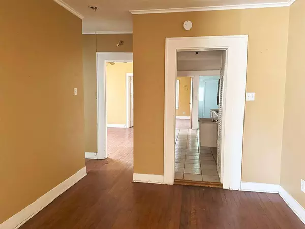 2203 Western Avenue, Fort Worth, TX 76107