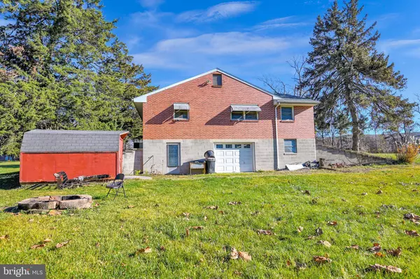 1234 LINCOLN WAY E, Chambersburg, PA 17202