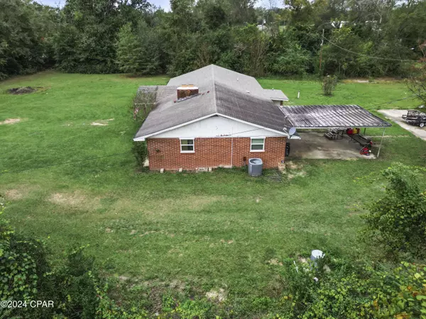 20742 Magnolia ST, Blountstown, FL 32424