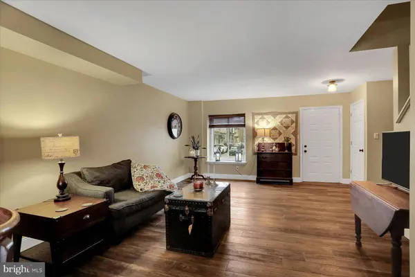 1205 N 3RD ST, Harrisburg, PA 17102